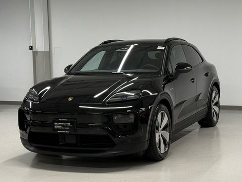 Used 2024 Porsche Macan 4 Electric image 1