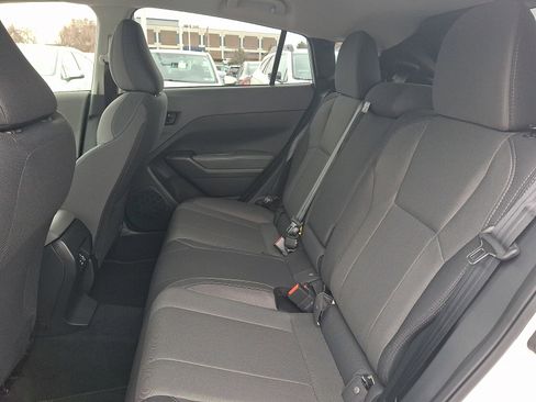 Used 2025 Subaru Crosstrek 2.0i Premium image 10