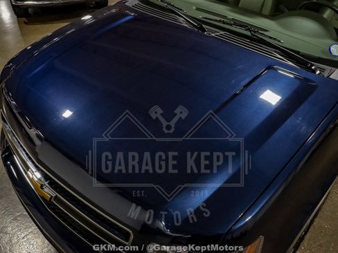 Used 2012 Chevrolet Suburban LT image 25