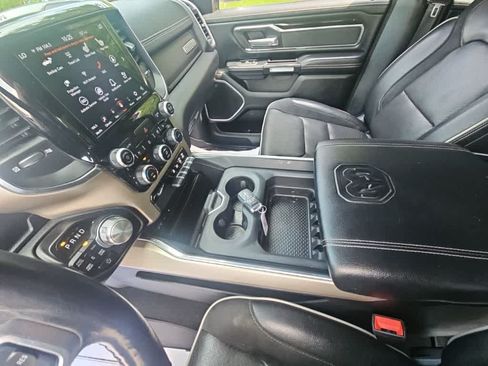 Used 2019 RAM 1500 Laramie w/ Sport Appearance Package AWD/4WD image 15
