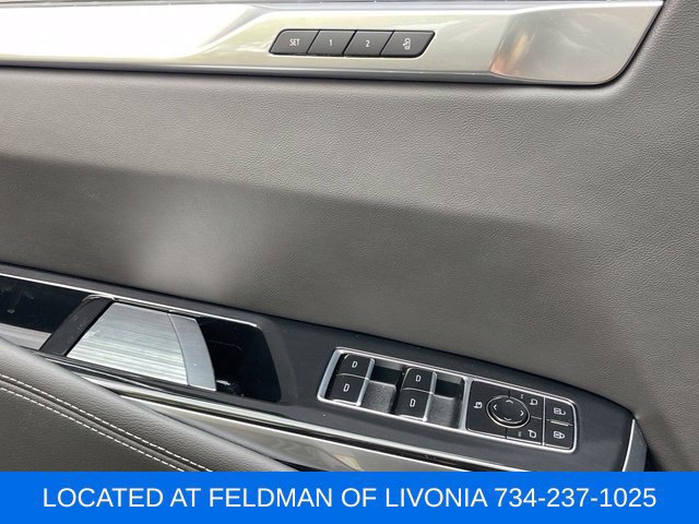 Certified 2026 Cadillac Escalade Sport w/ LPO, ONYX Package AWD/4WD image 22