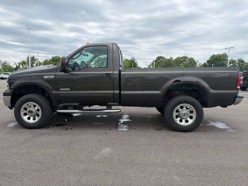 Used 2005 Ford F350 XLT AWD/4WD image 15