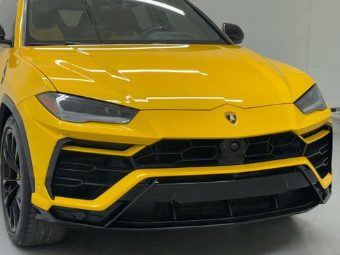 Used 2020 Lamborghini Urus image 46