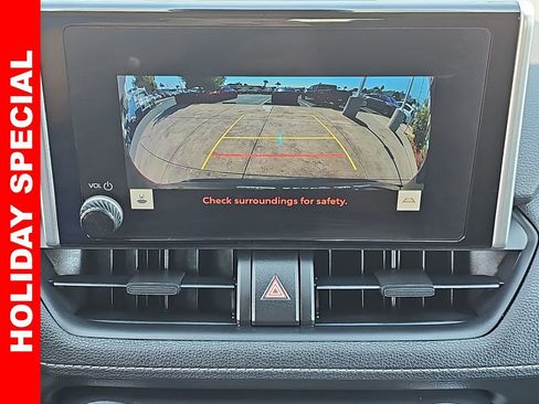 Used 2024 Toyota RAV4 LE image 22