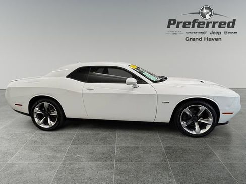 Used 2017 Dodge Challenger R/T w/ Sound Group RWD image 8