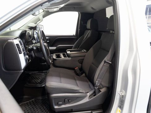 Used 2017 Chevrolet Silverado 1500 LT RWD image 18