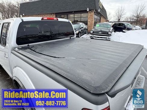 Used 2013 Nissan Frontier SL w/ Moonroof Pkg image 27