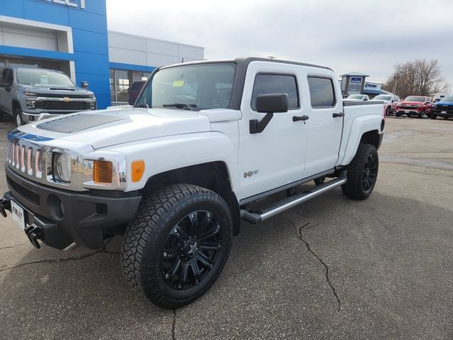 Used 2010 HUMMER H3T AWD/4WD image 26