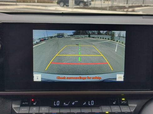 Used 2025 Toyota Camry XSE image 13