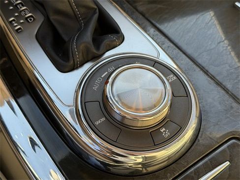 Used 2018 INFINITI QX80 4WD w/ Deluxe Technology Package image 33