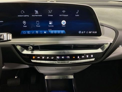 New 2026 Cadillac Lyriq Sport w/ LPO, Floor Liner Package image 21