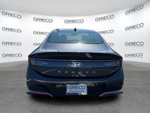 Used 2024 Hyundai Sonata SEL FWD image 6