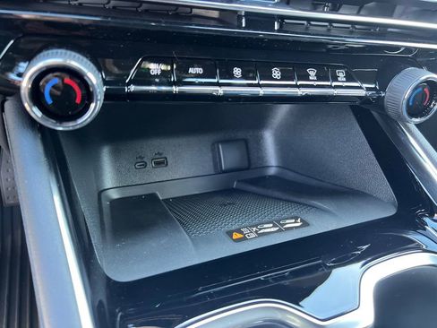 New 2026 Chevrolet Traverse High Country image 30