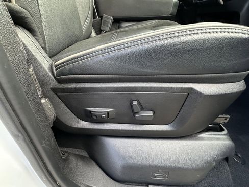 Used 2024 RAM 2500 Laramie w/ Safety Group image 39