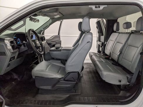 Certified 2022 Ford F150 XL RWD image 19