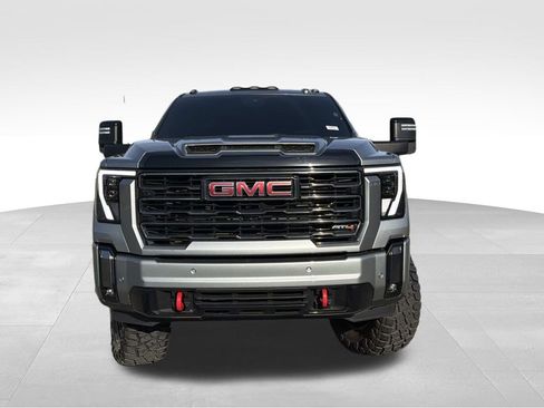 Used 2024 GMC Sierra 2500 AT4 w/ Technology Package image 8