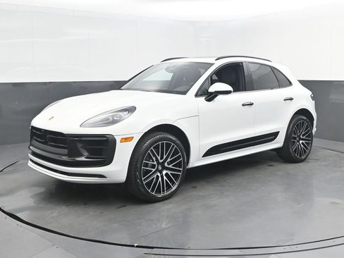 New 2026 Porsche Macan S AWD/4WD image 1