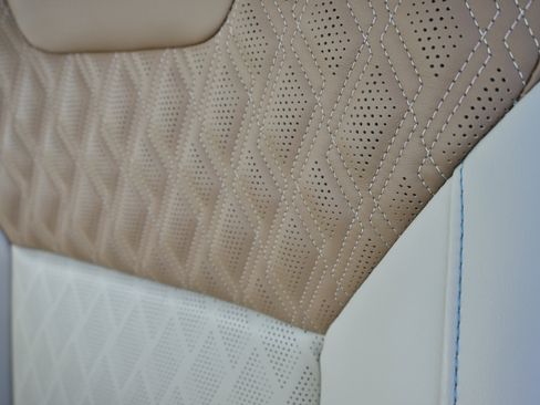 Certified 2025 Nissan Murano Platinum w/ Cargo Package image 26