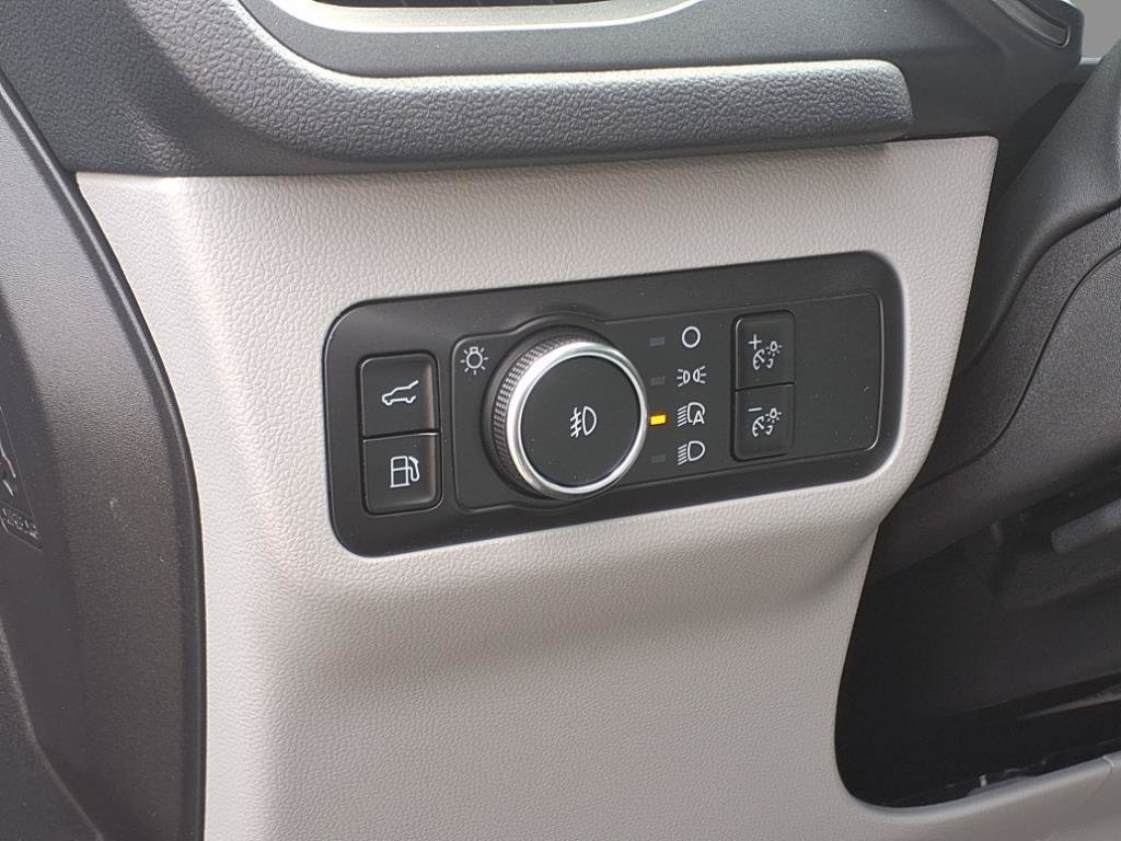 New 2024 Ford Escape SE FWD image 16
