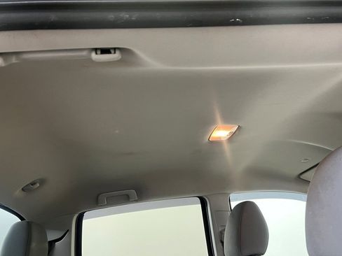 Used 2019 Toyota Tacoma SR5 image 16