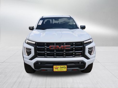 New 2026 GMC Canyon AT4 AWD/4WD image 2