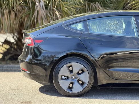 Used 2023 Tesla Model 3 Standard Range image 22