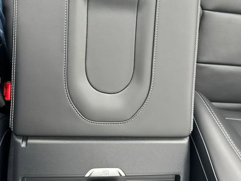 New 2025 Ford Expedition Platinum w/ Stealth Performance Package image 18