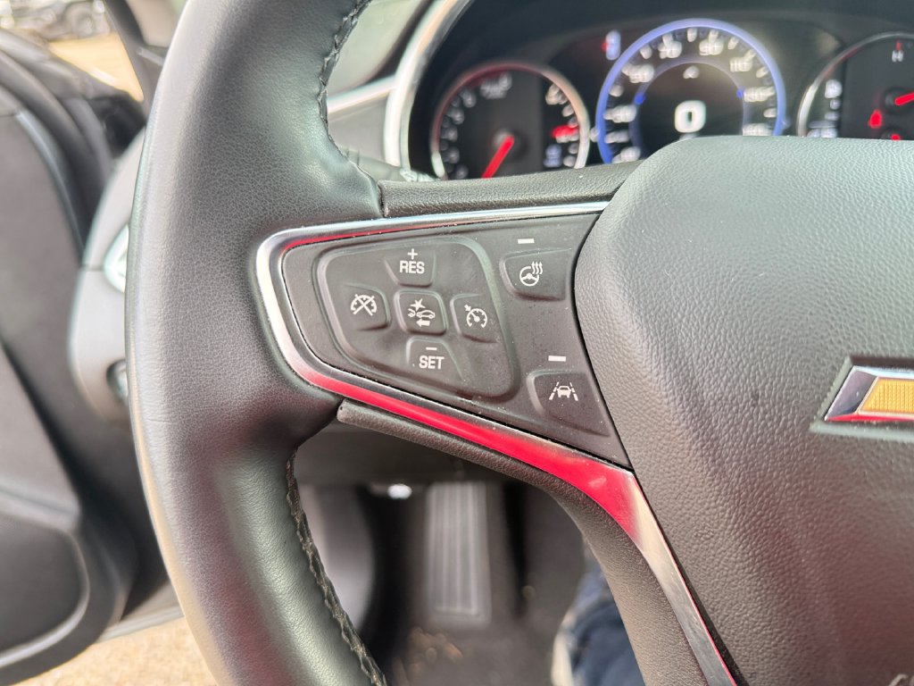 Used 2024 Chevrolet Malibu LT FWD image 15