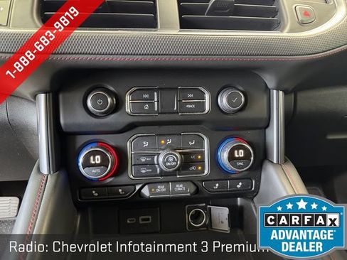 Used 2021 Chevrolet Suburban RST w/ Luxury Package AWD/4WD image 4