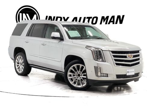 Used 2018 Cadillac Escalade Premium Luxury image 2