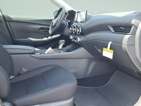 Certified 2025 Nissan Sentra S FWD image 18