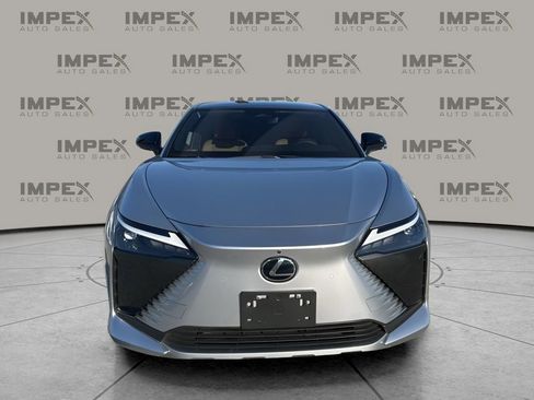 Used 2024 Lexus RZ 300e Premium image 8