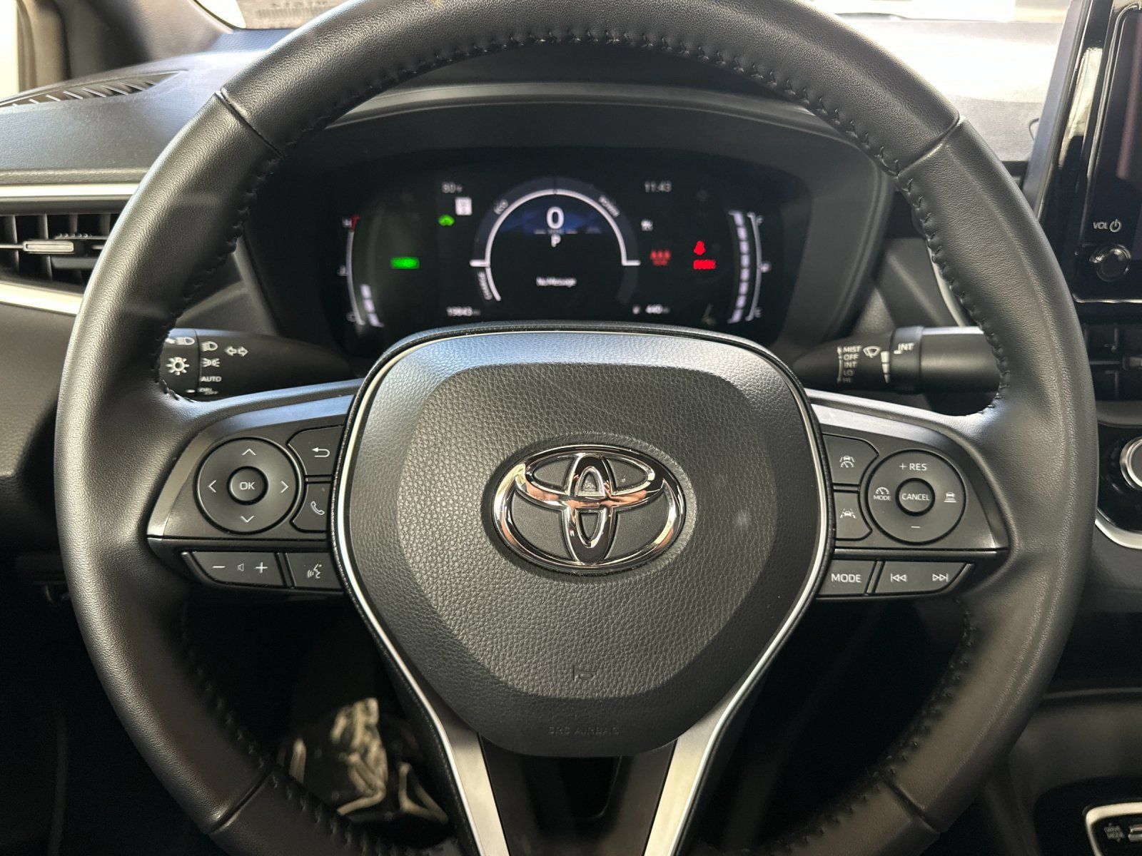 Used 2026 Toyota Corolla SE FWD image 20