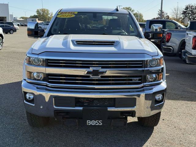 Used 2019 Chevrolet Silverado 2500 LTZ w/ Duramax Plus Package AWD/4WD image 3