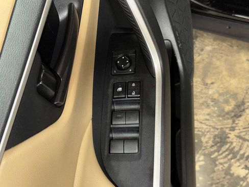 Certified 2024 Toyota RAV4 LE AWD/4WD image 22
