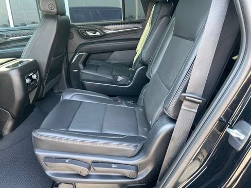 Used 2023 GMC Yukon Denali w/ Max Trailering Package AWD/4WD image 13
