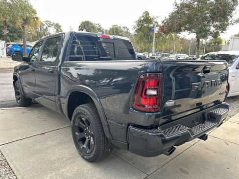 New 2026 RAM 1500 4x4 Crew Cab image 5