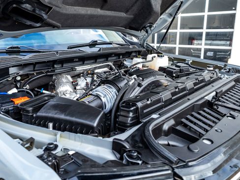 Used 2024 GMC Sierra 2500 AT4 w/ AT4 Premium Plus Package image 40