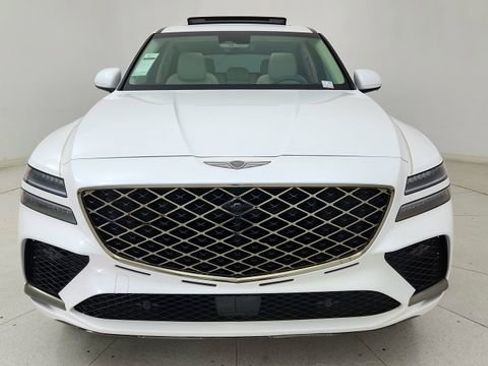 Used 2025 Genesis GV80 3.5T e-SC image 2