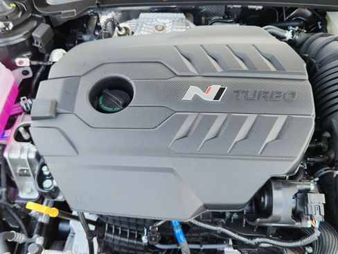 New 2025 Hyundai Elantra N image 18