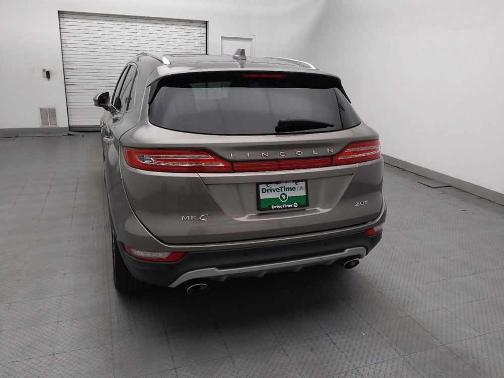 Used 2017 Lincoln MKC Reserve FWD image 6