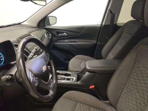 Used 2021 Chevrolet Equinox LT image 17