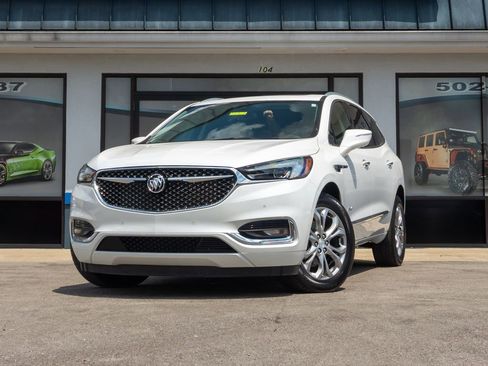 Used 2021 Buick Enclave Avenir w/ Avenir Technology Package image 11