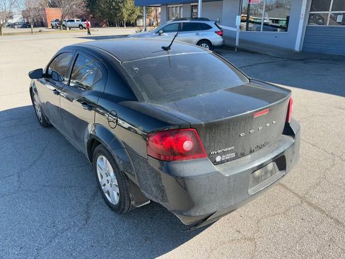 Used 2014 Dodge Avenger SE image 6