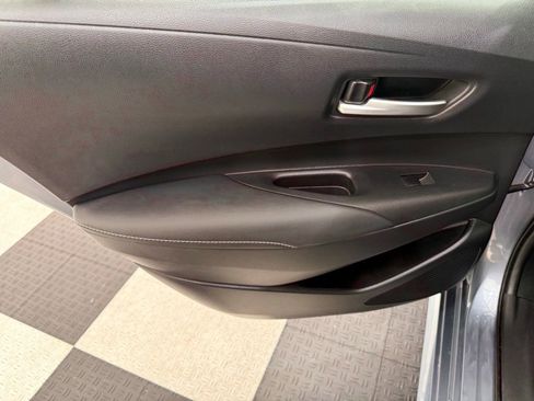 Used 2025 Toyota Corolla XLE image 16