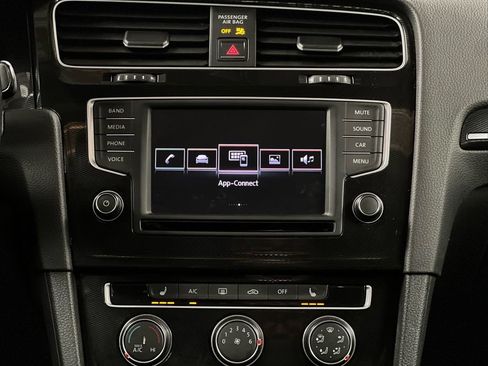 Used 2016 Volkswagen GTI SE w/ Lighting Package (SEL) FWD image 26