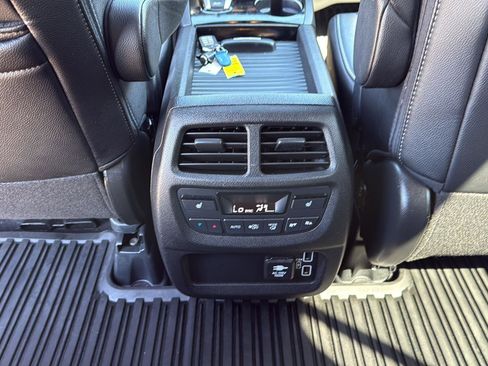 Used 2019 Honda Passport Touring image 23