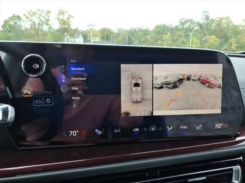 New 2026 Chevrolet Traverse Z71 w/ Driver Confidence Package image 16