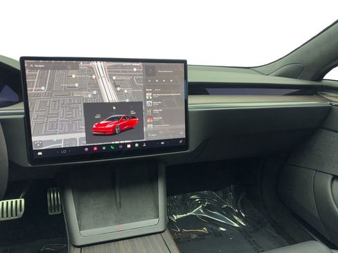 Used 2022 Tesla Model S Base image 53