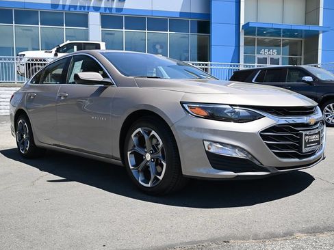 Used 2023 Chevrolet Malibu LT FWD image 1